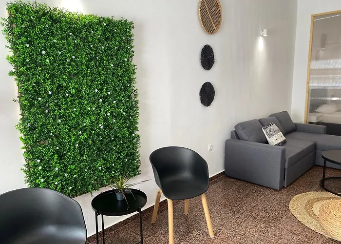 Homdwell Fine Living 1
